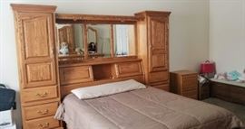 Master-piece Pier Group #605 Queen Bed Unit (Like New)