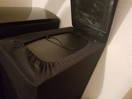 2 On Stage Stands RS7000B Amp Stand