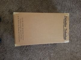 Definitive Technology C/L/R 2500 Shielded Center Professional Audio/Video with Built-in Powered Subwoofer