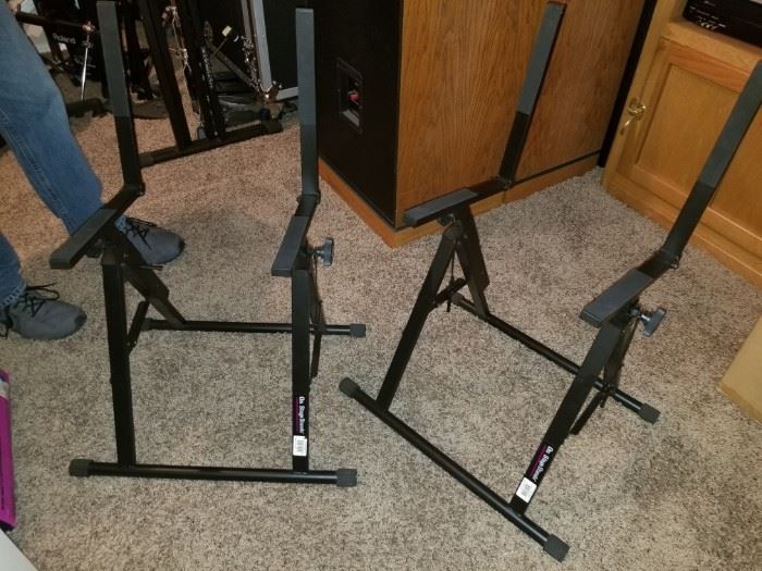 2 On Stage Stands RS7000B Amp Stand 