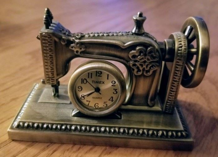 Vintage Timex Collectible Mini Clock