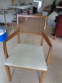 Drexel walnut dining set w/6 chairs