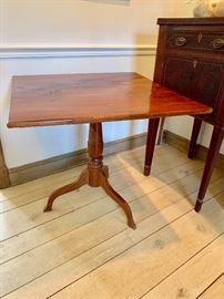 Antique tilt-top table (square)
