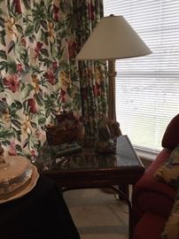 Rattan Glass Top End Table, Jim Shore Noah's Ark, Decor