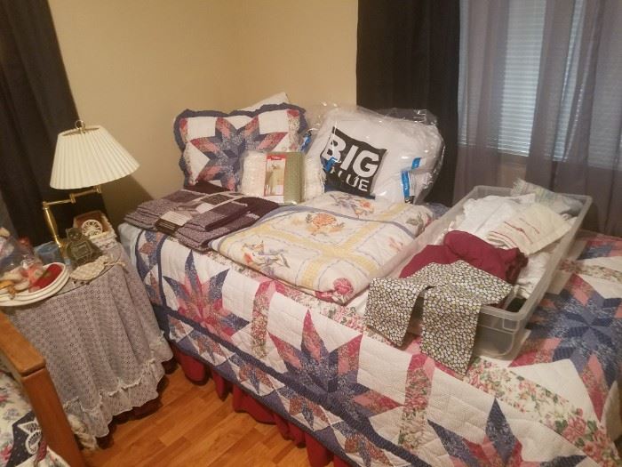 Twin bed with bedding $95