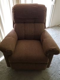 La-Z-boy recliner - like new!  There are 2 of them!