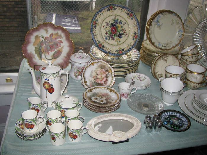 Vintage tea set, hand painted china