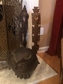 big-ass round-ass owl. I love this thing