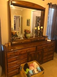 Look how cool! I can hear Deep Purple looking at this!