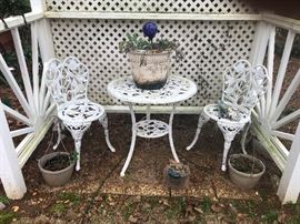 Lovely wrought iron patio set 