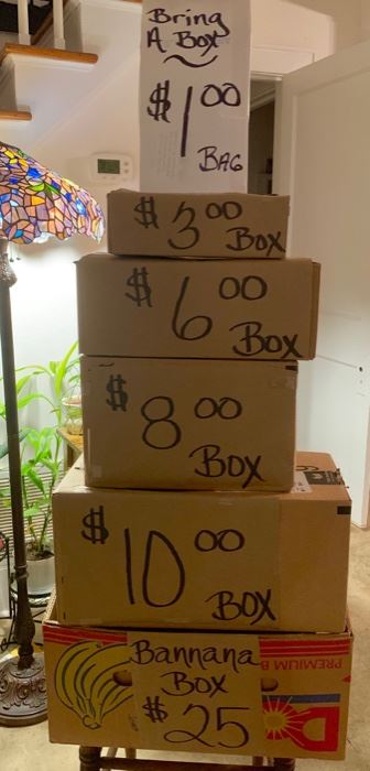 If you can bring a box close to the size of these, you cam fill it with items for the price allotted to that size box. Last day of sale ! (some restriction may apply, see managers for details).