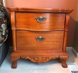 Lexington - Victorian sampler collection - Nightstand - 26 x 18 x 25.5