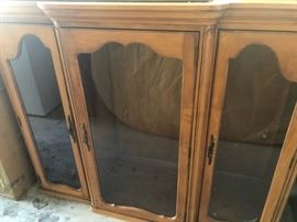 China Cabinet Top