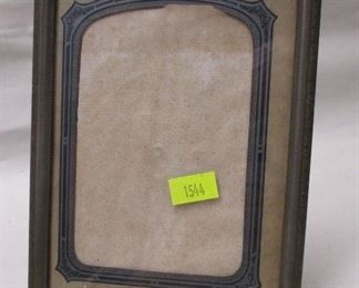 1920'S PICTURE FRAME, NOTE DENT
