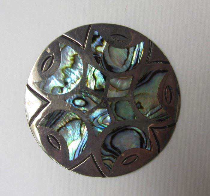 MEXICAN STERLING SILVER ROUND PIN INLAID WITH ABALONE
