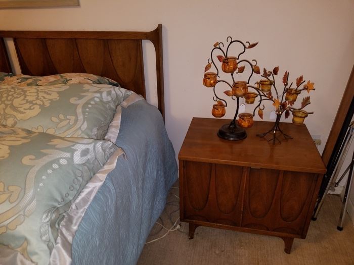 Broyhill Brasillia bed and nightstand