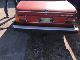 1974 BMW 2002tii with additional parts (including muffler, exhaust and inner fender
