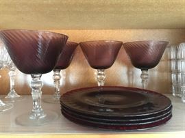 Vintage Grape plate and stemware set