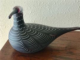large satin glass bird iittala
Finland