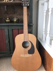 Seagull S6 Cedar Guitar, made in Canada
