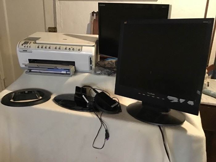 Printer monitor and computer accessories https://ctbids.com/#!/description/share/108198