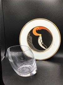 Erte Collector Plate and Glass Vase https://ctbids.com/#!/description/share/108213