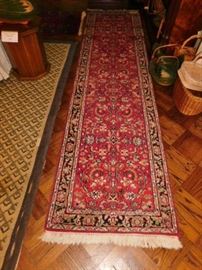 Indo-Persian Oriental rug, 2'7" x 10'10"