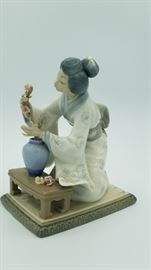 Lladro Japanese Girl # 01014840