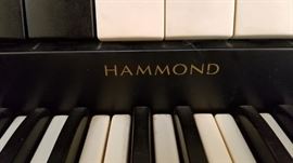 Hammond S6 Chord Organ. Perfect working order! Pristine condition!