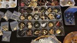 Tons of costume jewelry!