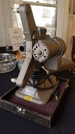 Vintage Keystone K-68 8MM projector