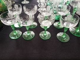 Wine glass set