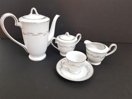 Noritake Japan fine china tea set