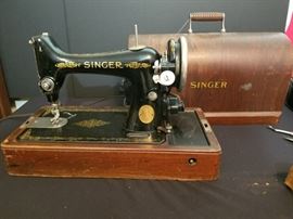 Singer sewing machine model 99