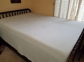 Vintage hardwood full size bed and bedding