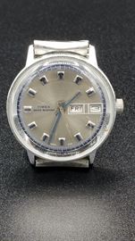Vintage Timex Men's Watch (runs)