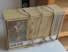 Vintage clock radio