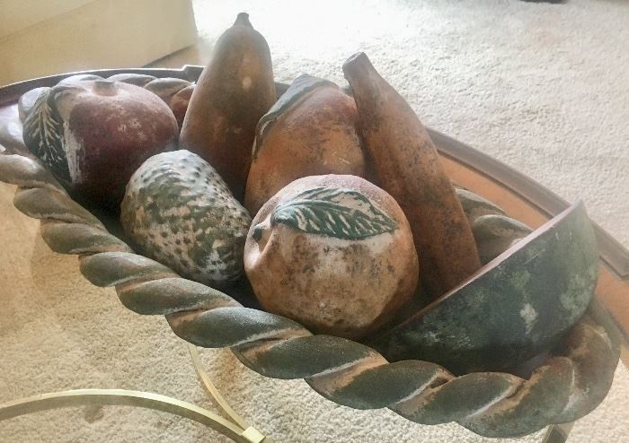 Clay pottery vegetable basket