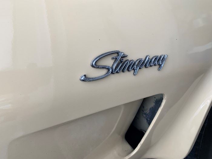 1976 Stingray Corvette