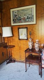 Oriental Art, Pr. Satsuma Vases, Mahogany Side Tables and table/lamp