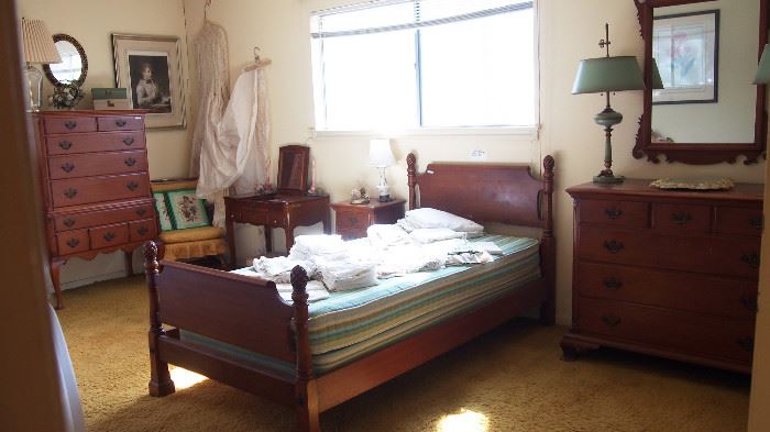 Vintage Maple Bedroom Suite