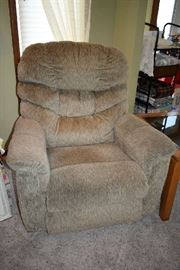 LA Z BOY RECLINER
