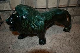 MOUNTAIN POTTERY LION