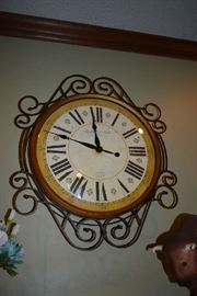 WALL CLOCK