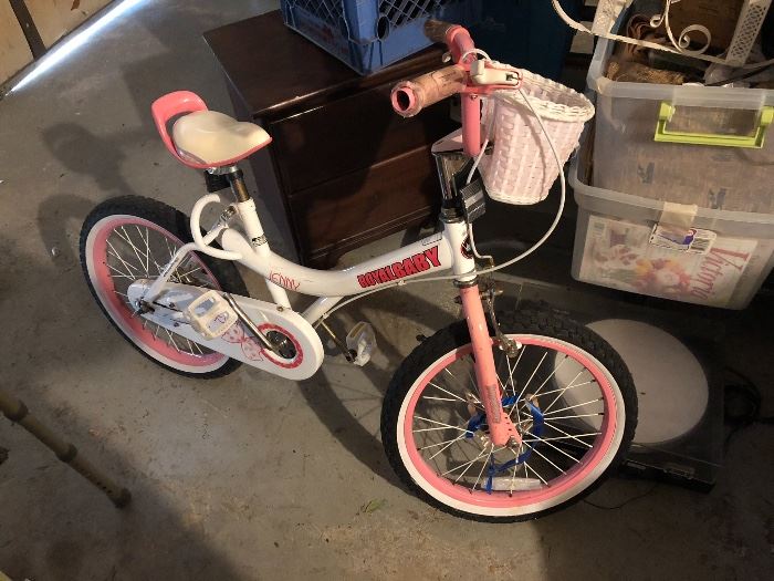 Girls Royal Baby bicycle