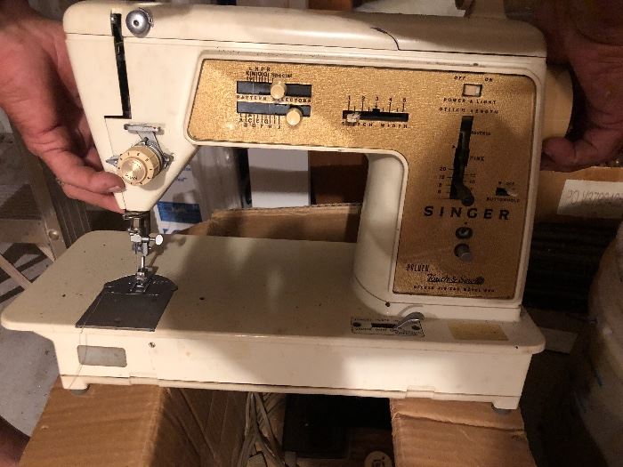 Vintage Singer sewing machine 
