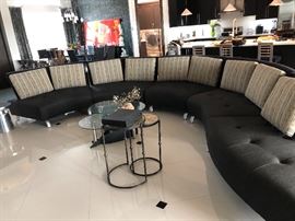 HIGH END ARTEK 5 PIECE SECTIONAL WITH FLEX STEEL BY LAZAR INDUSTRIES
RETAIL $10,000.00