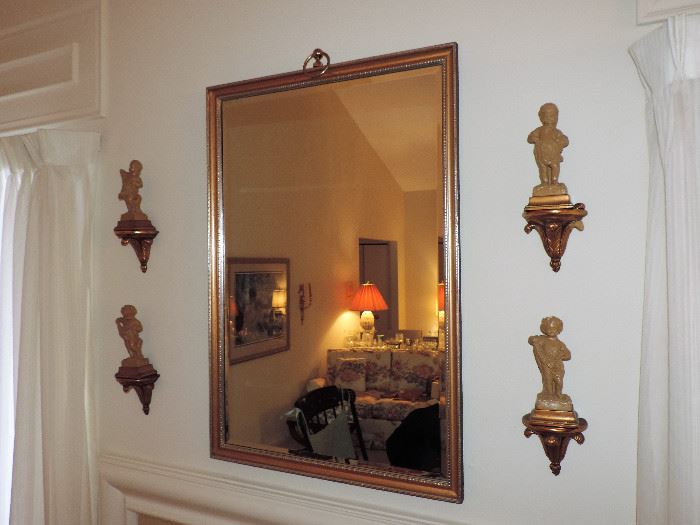Mirror and Accent Items 