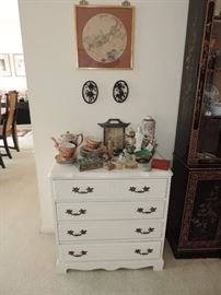 more accent items, Chinese and Japanese antiques 