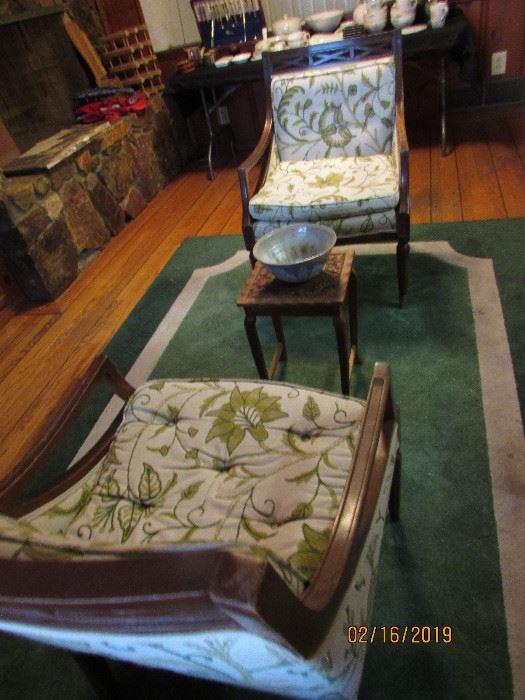 Vintage chairs & thick Carpet